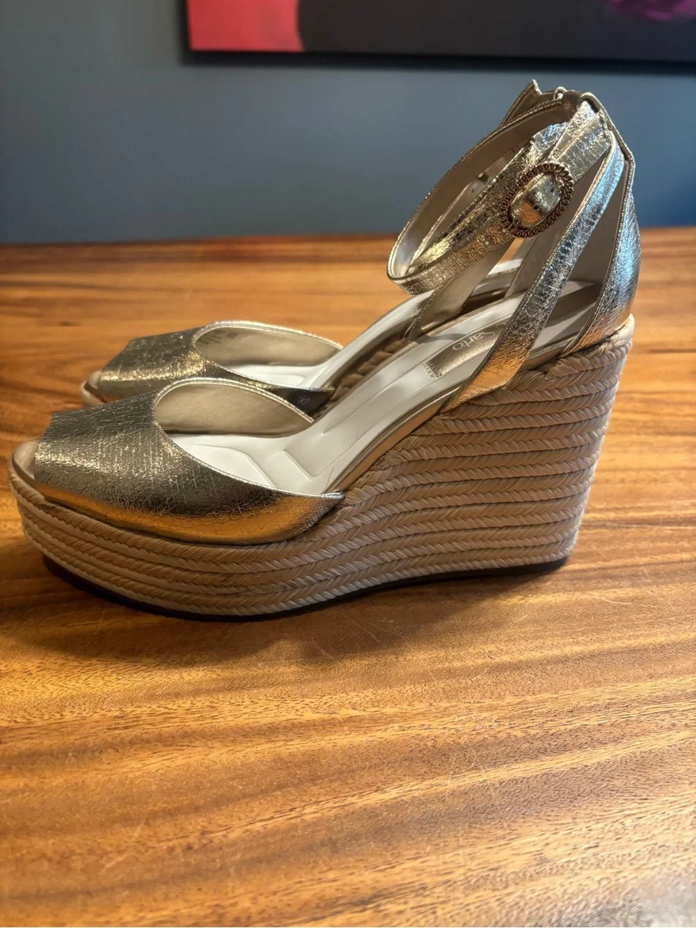 Franco Sarto Metallic Gold Wedge Espadrille Sandals size 9.5